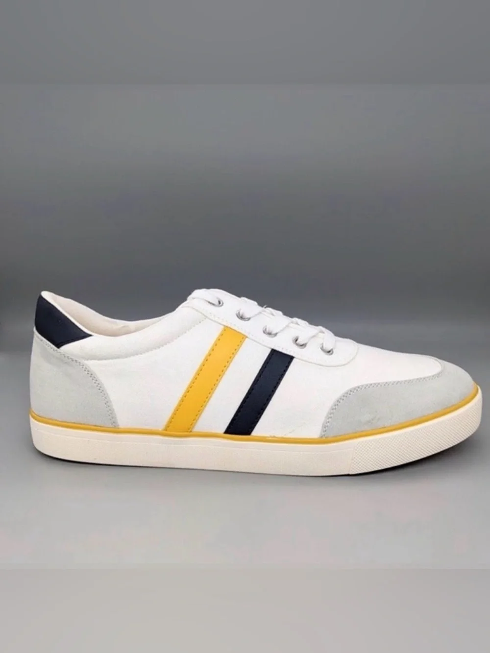 NIB Club Room Noah Men’s Stripe Lace-Up Sneakers Multiple Sizes